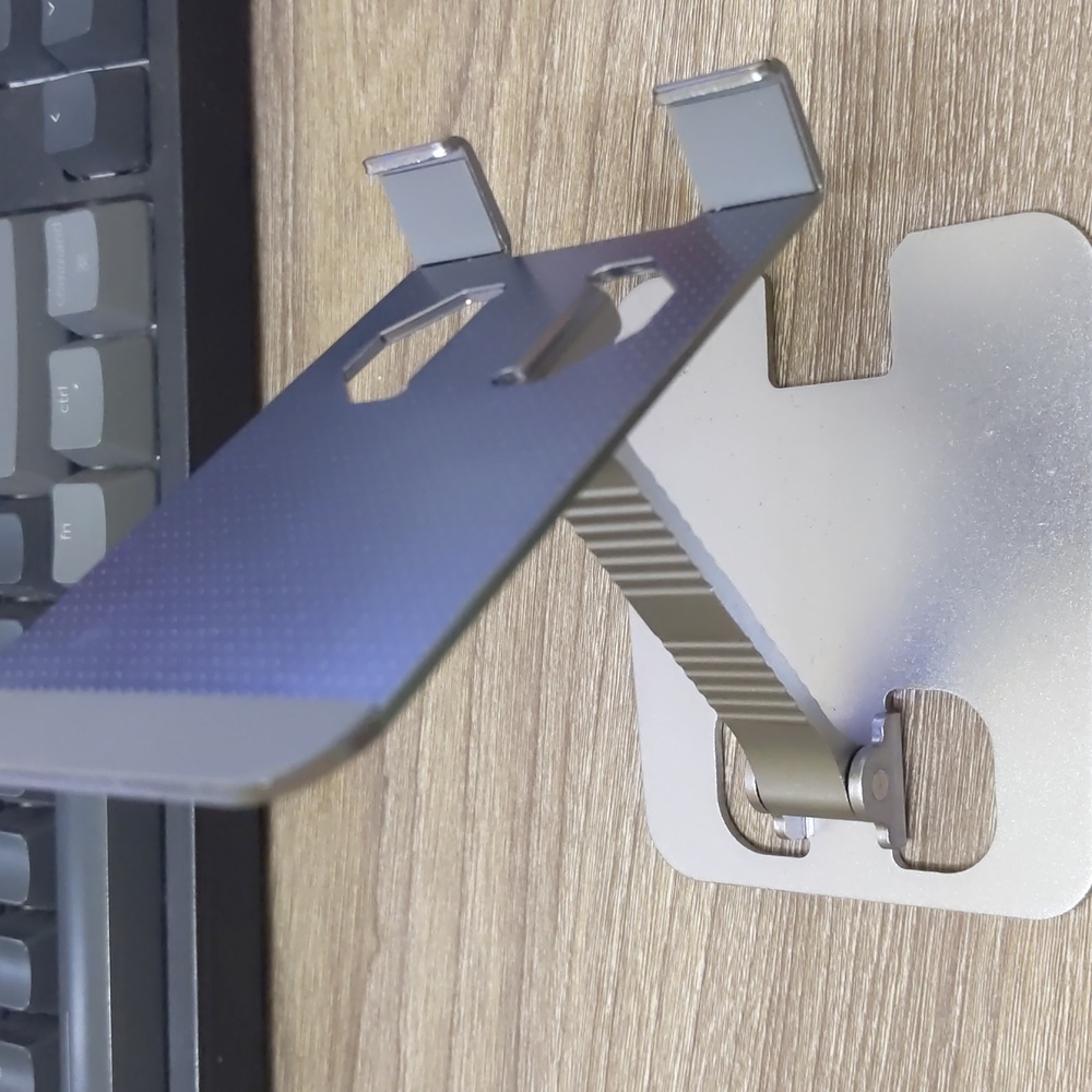 Phone hanger - Picture 4 of 4